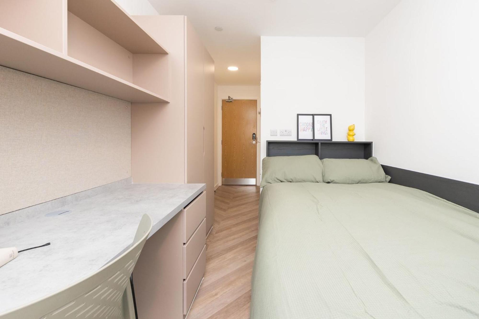 The Metalworks In Apartment